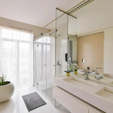 公寓 Presidential Penthouse, 303m2, Jacuzzi On Terrace, Sauna, 6bdrm, 4bthrm, Ac, Lift *
