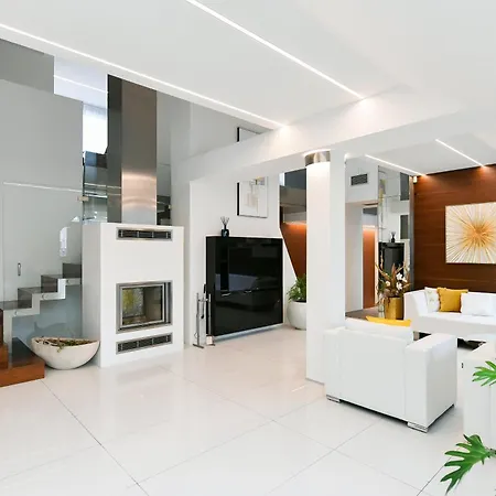 Presidential Penthouse, 303m2, Jacuzzi On Terrace, Sauna, 6bdrm, 4bthrm, Ac, Lift 公寓