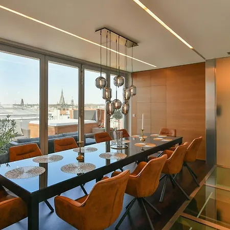 Presidential Penthouse, 303m2, Jacuzzi On Terrace, Sauna, 6bdrm, 4bthrm, Ac, Lift 布拉格