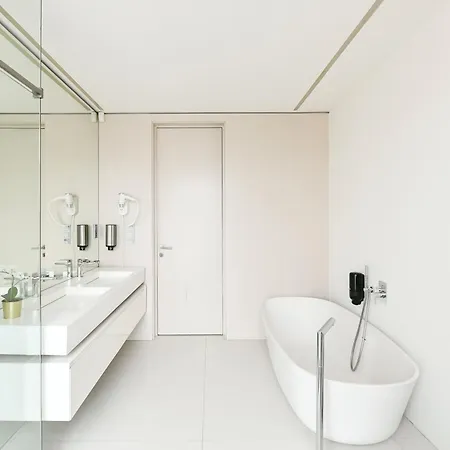 Lägenhet Presidential Penthouse, 303m2, Jacuzzi On Terrace, Sauna, 6bdrm, 4bthrm, Ac, Lift *